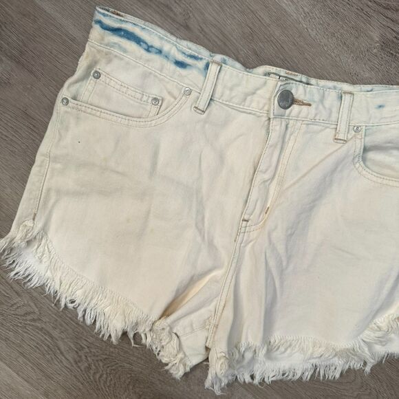 Free People Light Wash / White Distressed Denim‎ Shorts - Picture 1 of 5